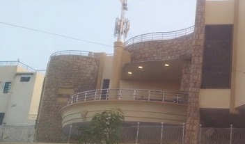 واجهة معمارية حديثة